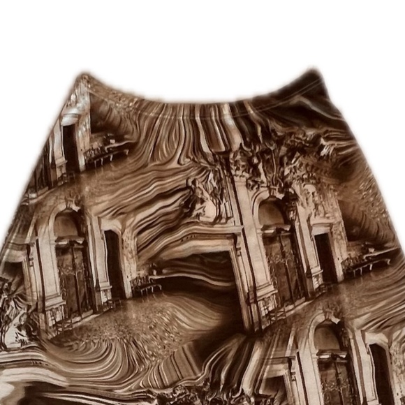 Women's two-piece suit: short sleeve top and midi skirt. Size 8. - Picture 5 of 5